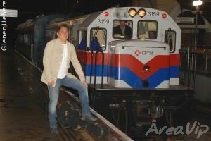 Leonardo está na expectativa do lançamento do novo CD