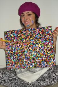 Francine Piaia fará leilão de seus quadros para Casa de Apoio à Criança com Câncer