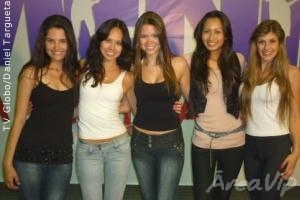 Começa a semifinal do concurso Menina Fantástica