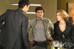 Passione: Agnello enfrenta Fred para defender Stela