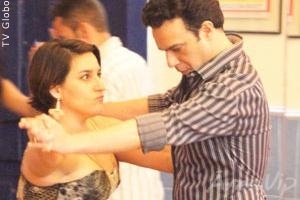 Passione: Lurdinha ensina Mimi a dançar