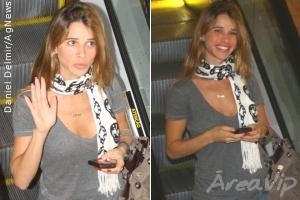 Dany Bananinha é clicada em shopping carioca