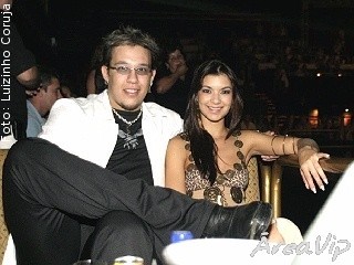 Roupa Nova recebe famosos no Olympia